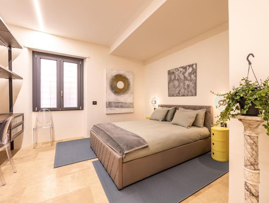 Aedrian's Loft. Boutique With Private Terrace In The Center Of Apartment *