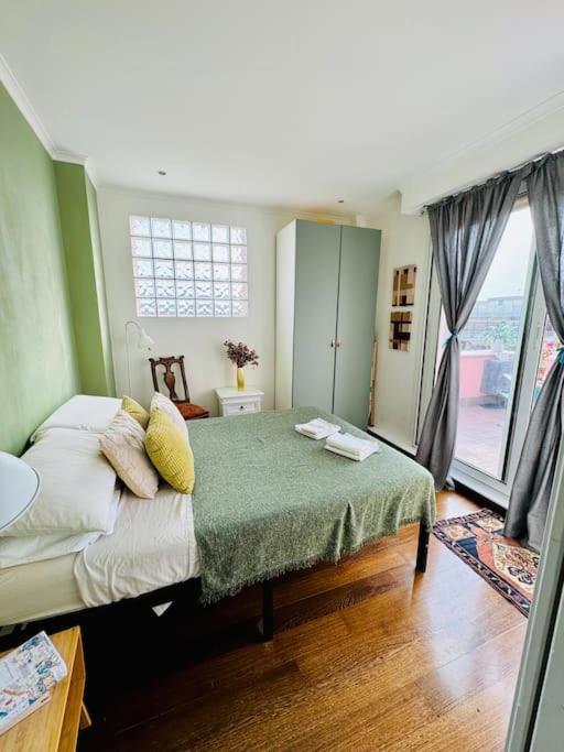 Apartamento Penthouse Con Terrazzo Vista A Monteverde