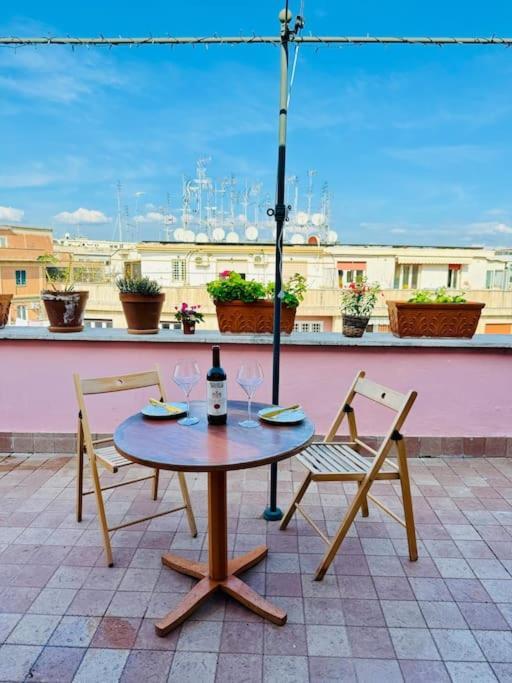 Apartamento Penthouse Con Terrazzo Vista A Monteverde *