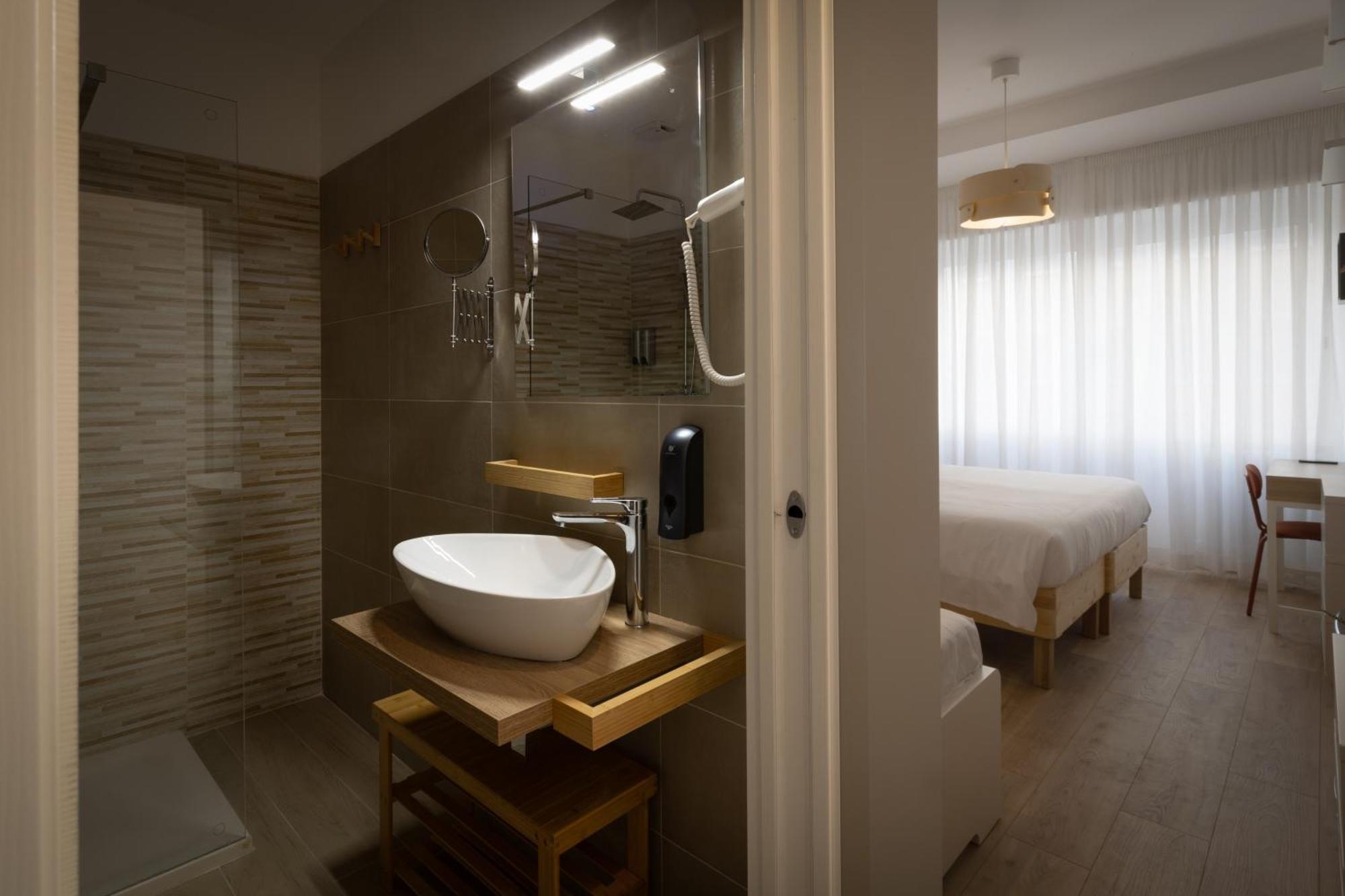 433 Guest house