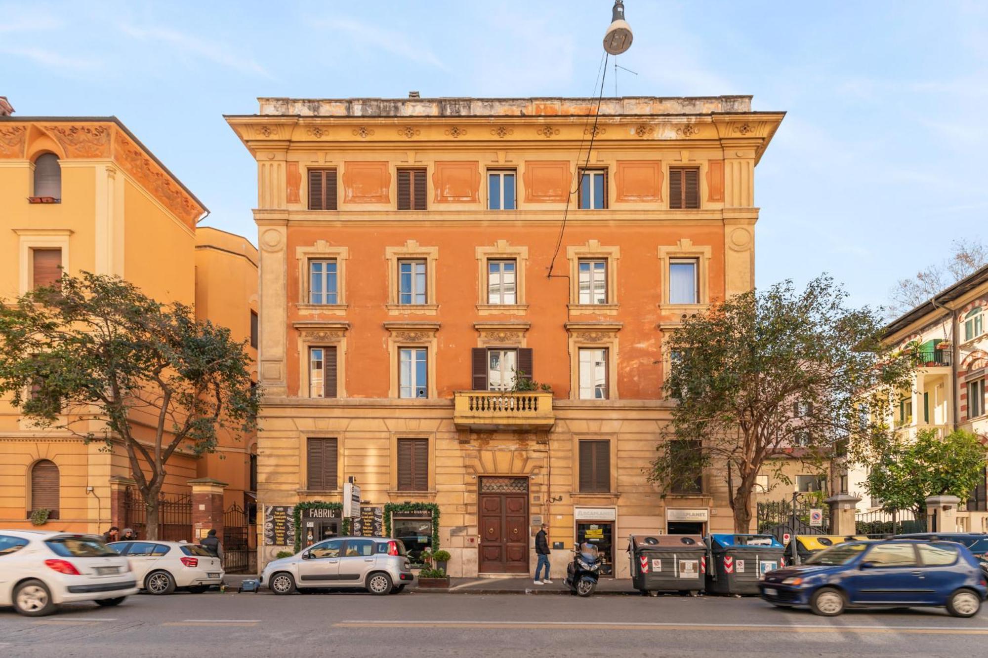 Vatican Lovely 2br With Terrace Rome
