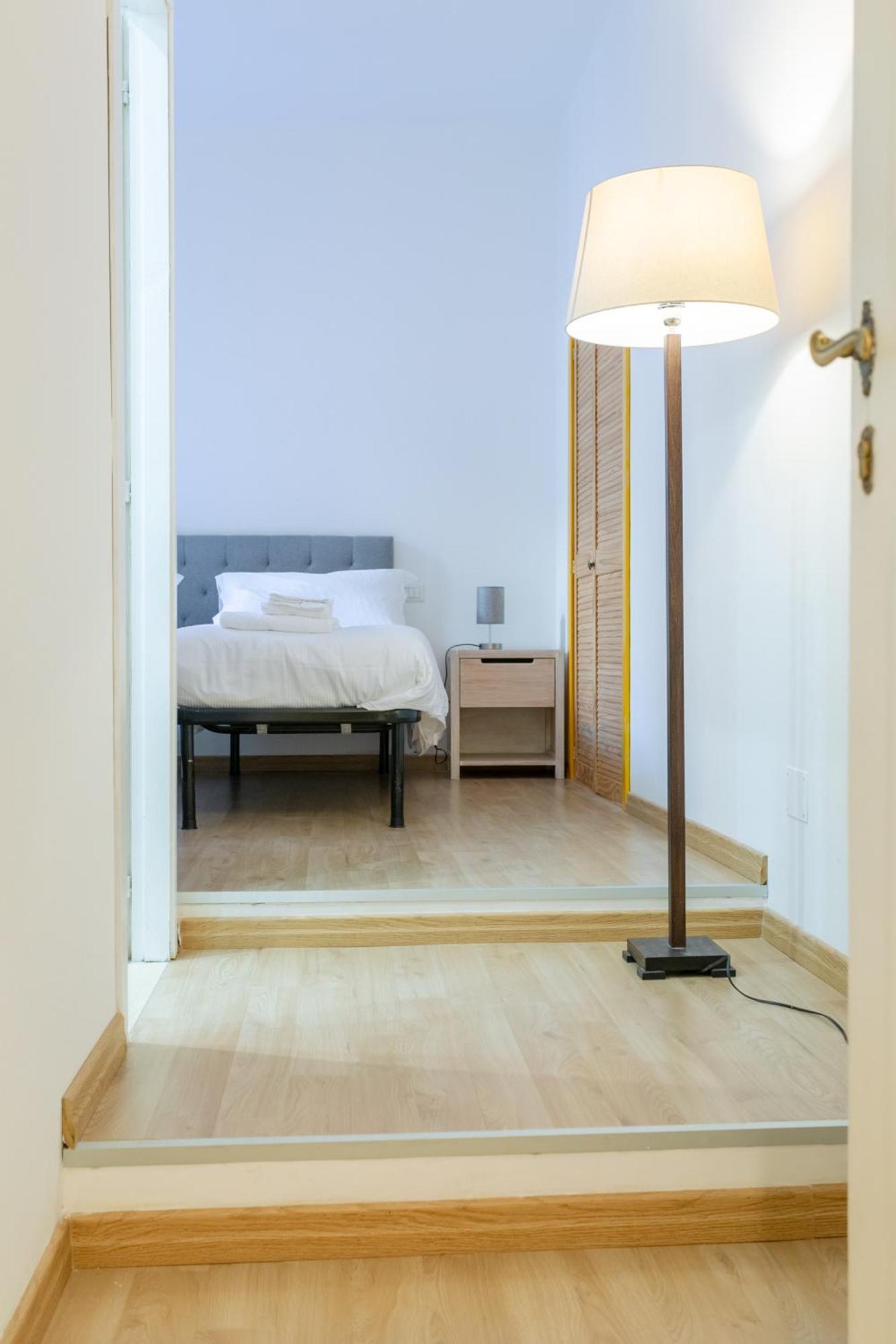 5 Bdrms Appartement