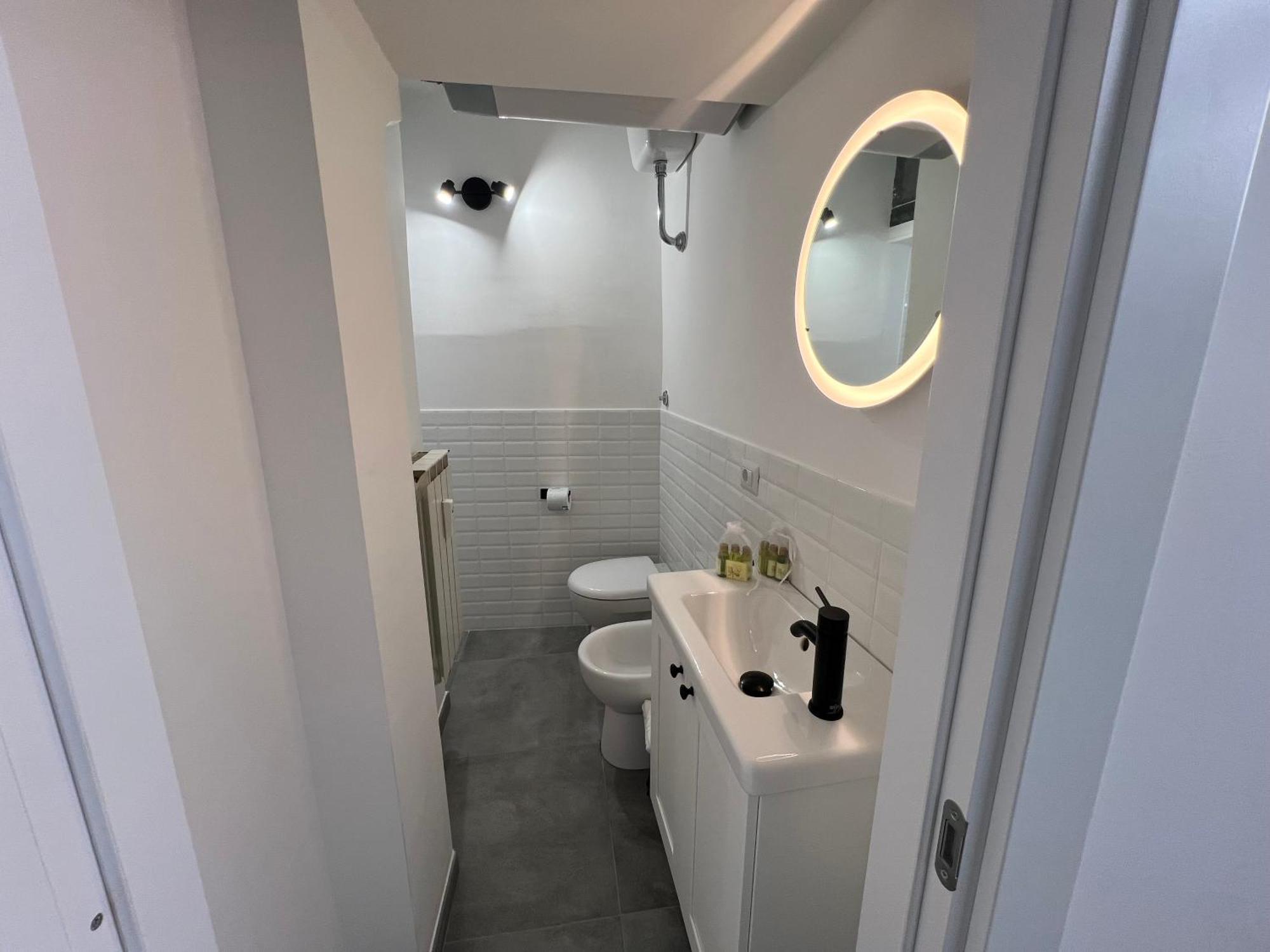 Testaccio Industrial Loft Apartment *