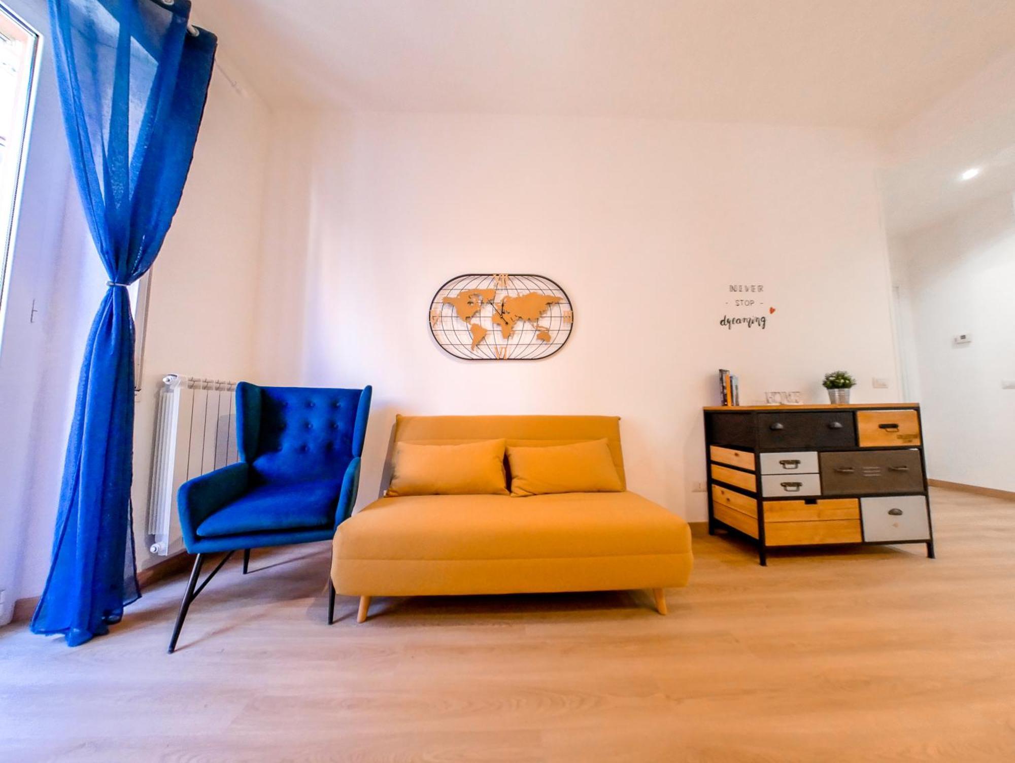 Appartamento Chic Modern 2-bedroom Near Metro Roma