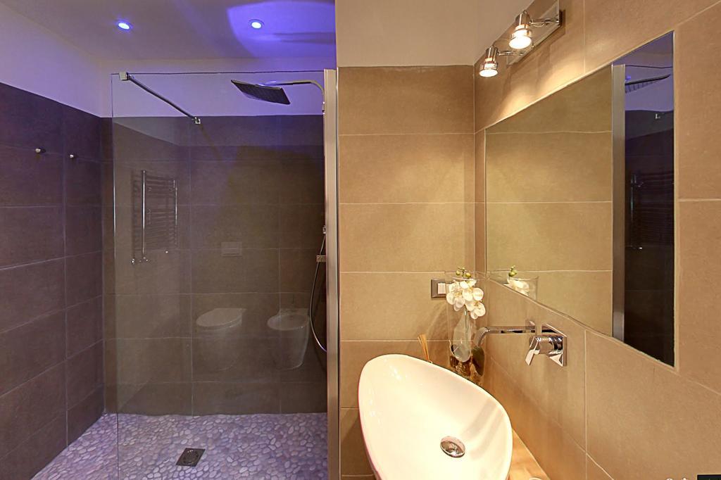 Vatican Twins Luxury Apartment *