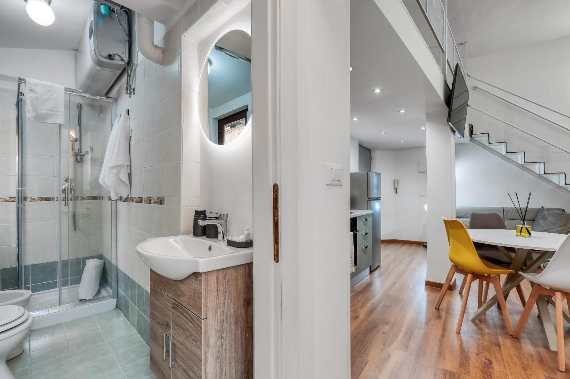 Atrhome Essential Loft Canova Appartamento