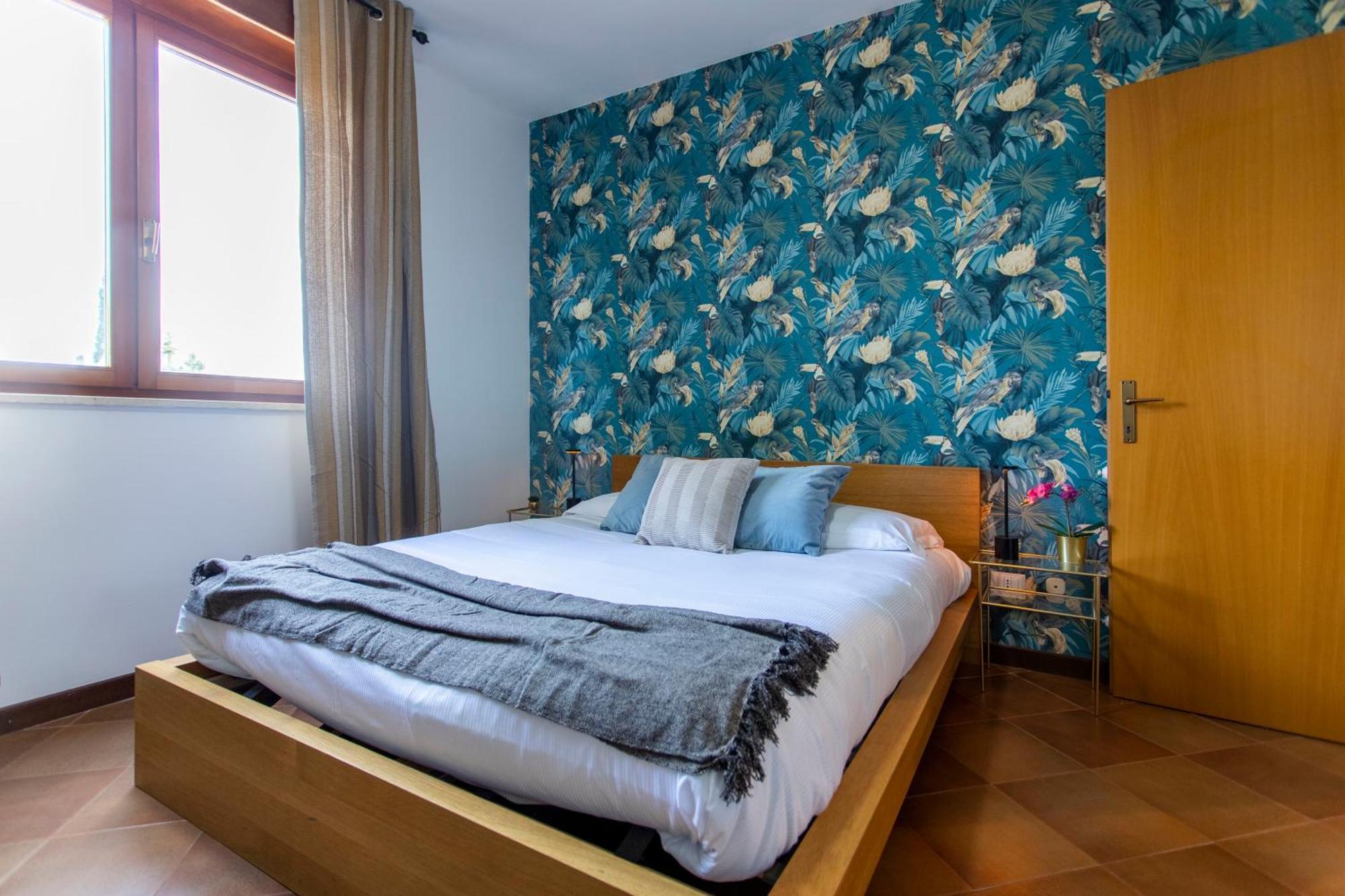 Emilia - Elegant And Modern Apartment *