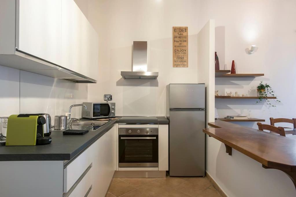 Castro Pretorio Cozy Appartement Rome