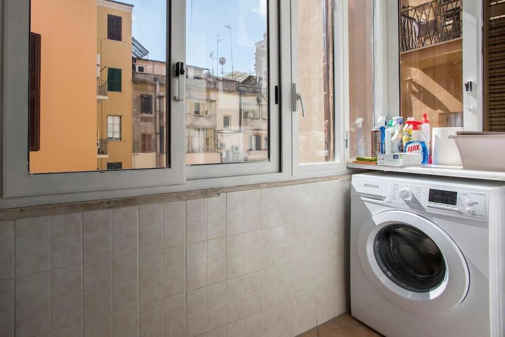 Castro Pretorio Cozy Apartment Rome