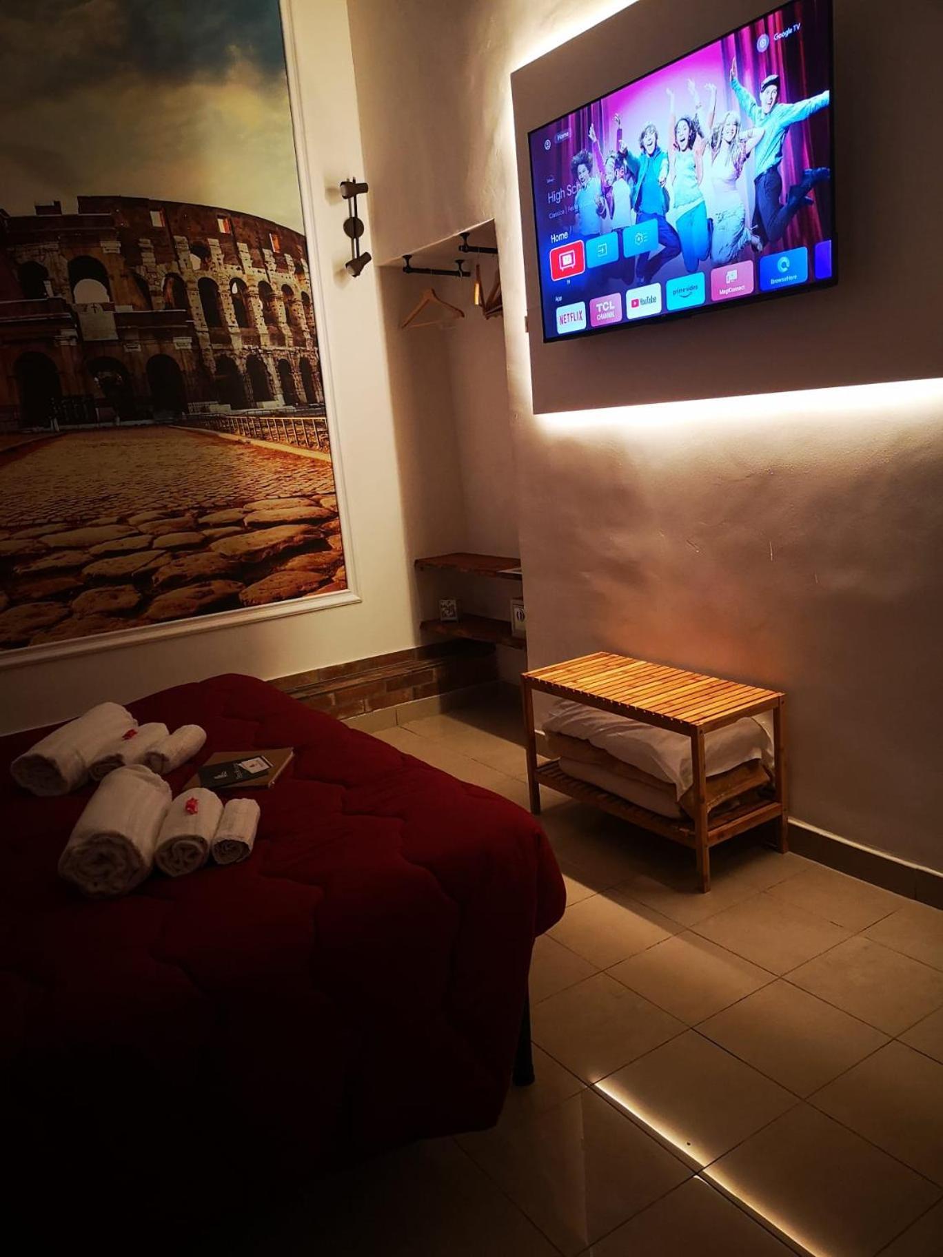 Emperooms Guest house *