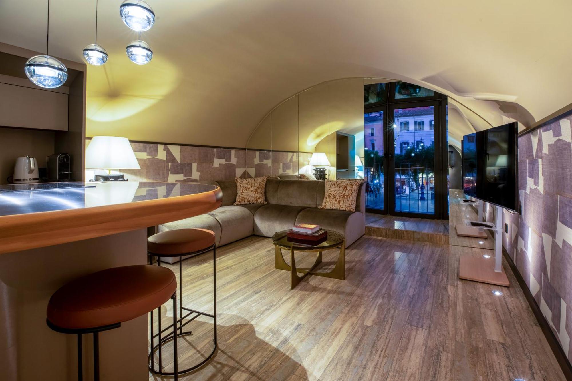Appartement Piazza Navona Balcony Caden Rome