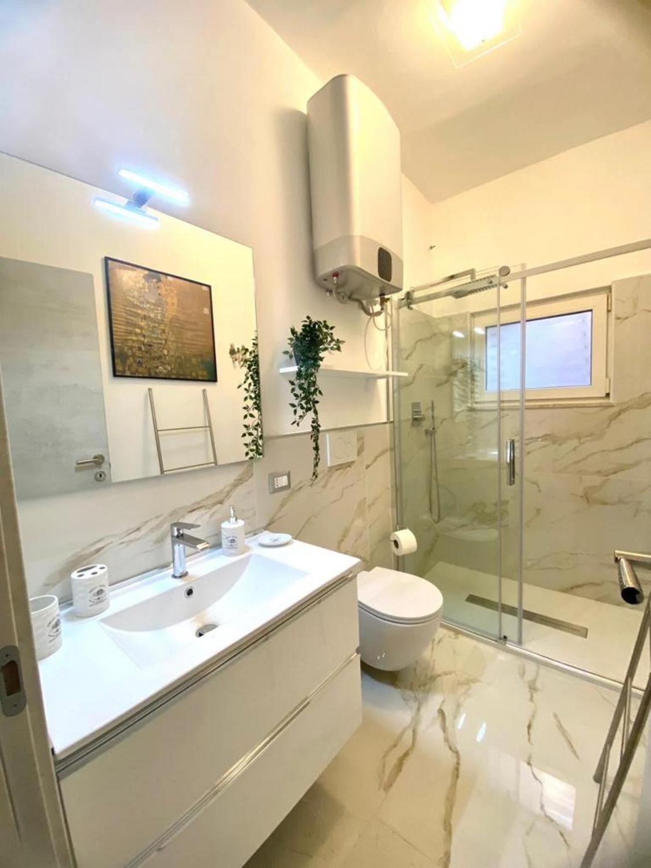 Apartment Navona Viola *