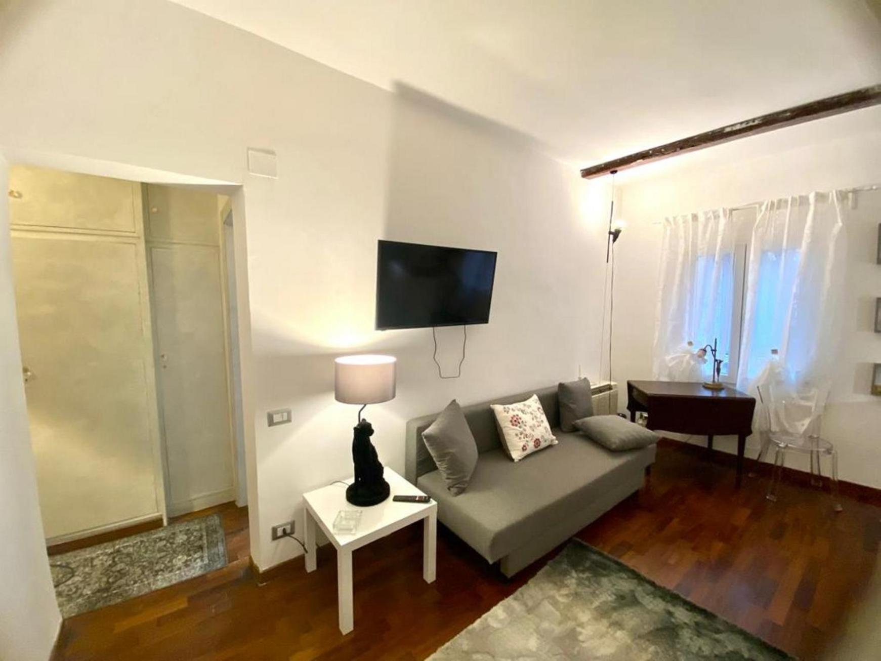 Apartment Navona Viola Rome