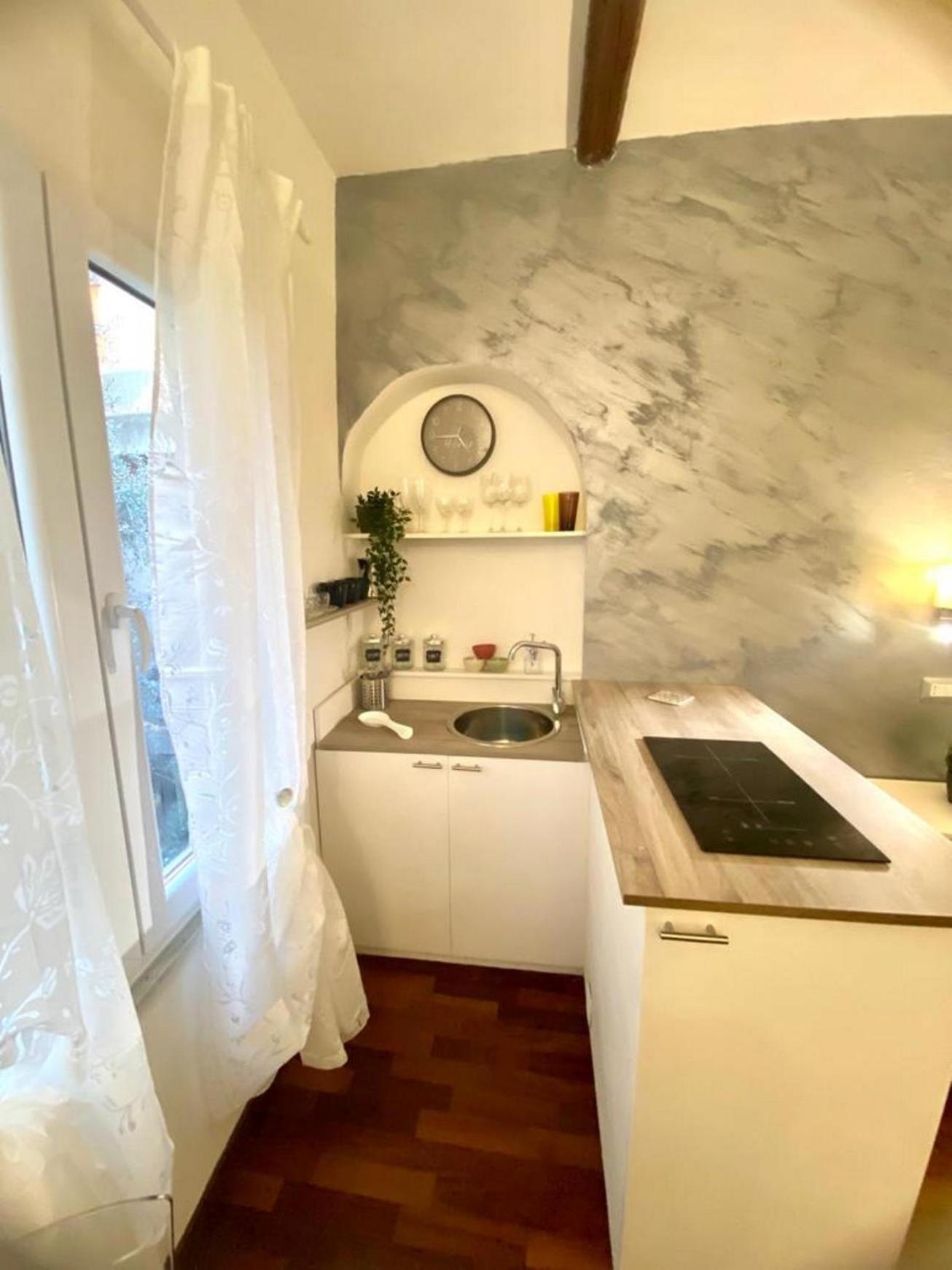 Apartment Navona Viola *