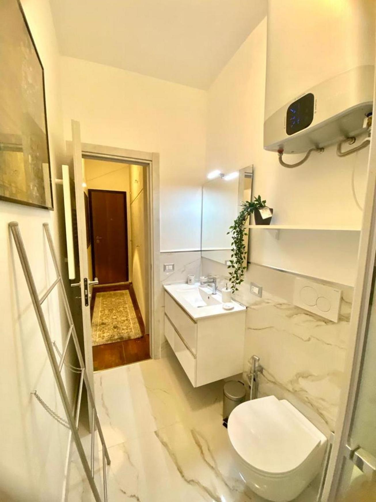 Navona Viola Apartment