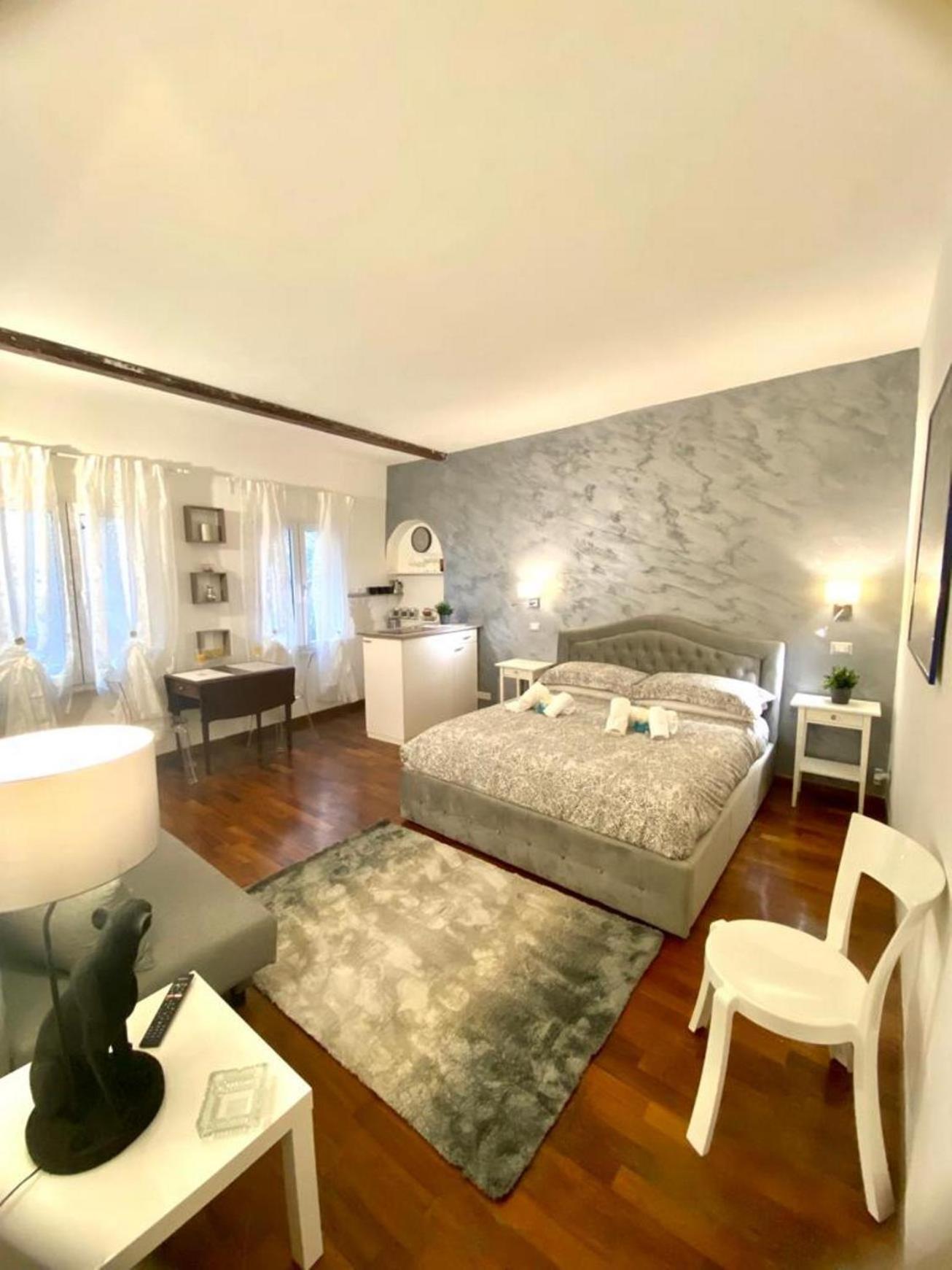 Navona Viola Apartment Rome