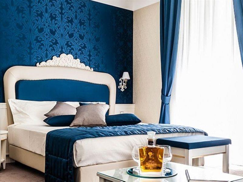 Leonardo Boutique Monti 4*