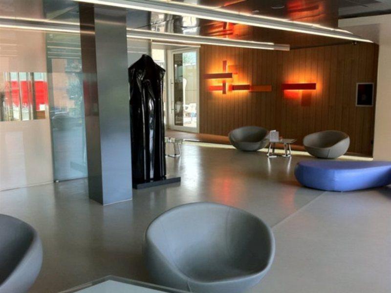 Zone Hotel 4*