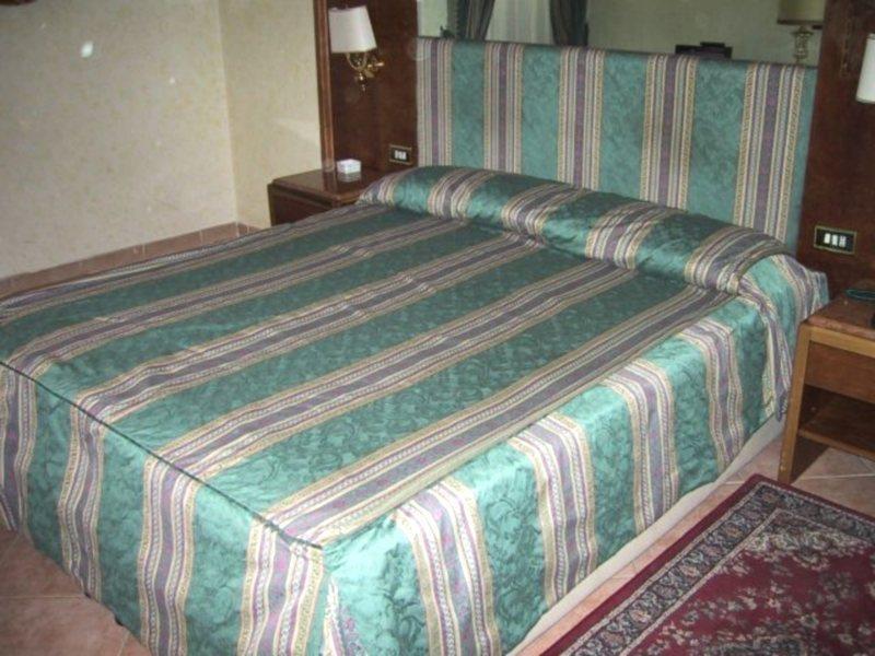 Raeli Archimede 4* Rome