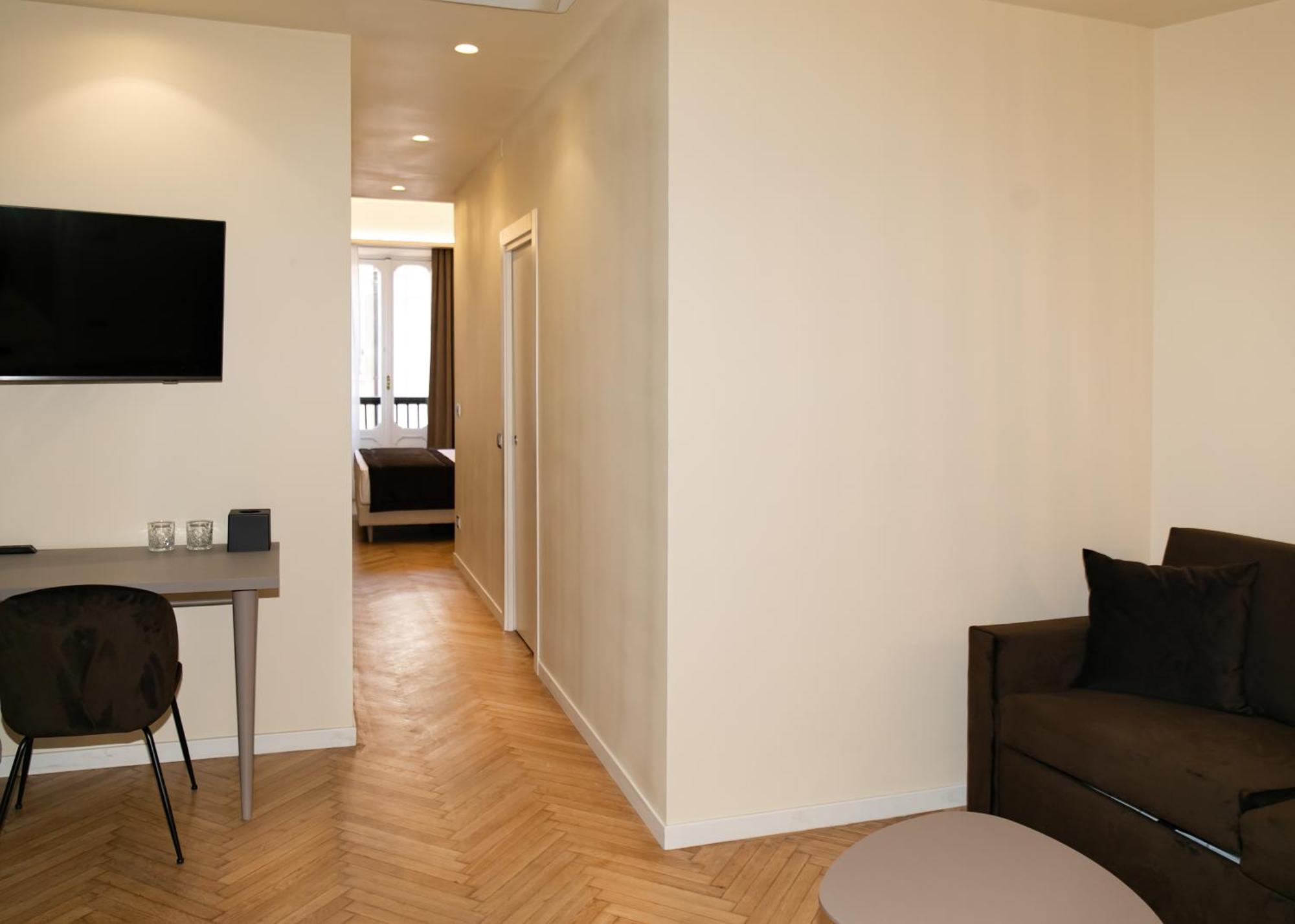 Caravita 5*