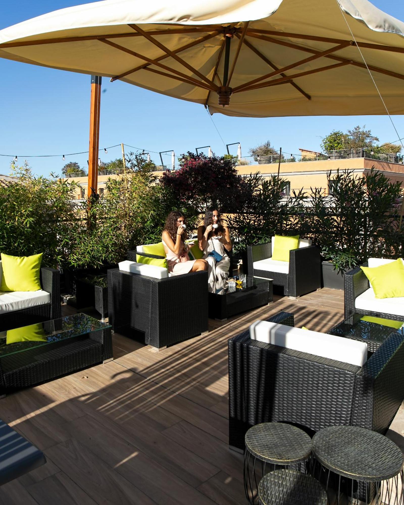 Caravita Hotel 5*
