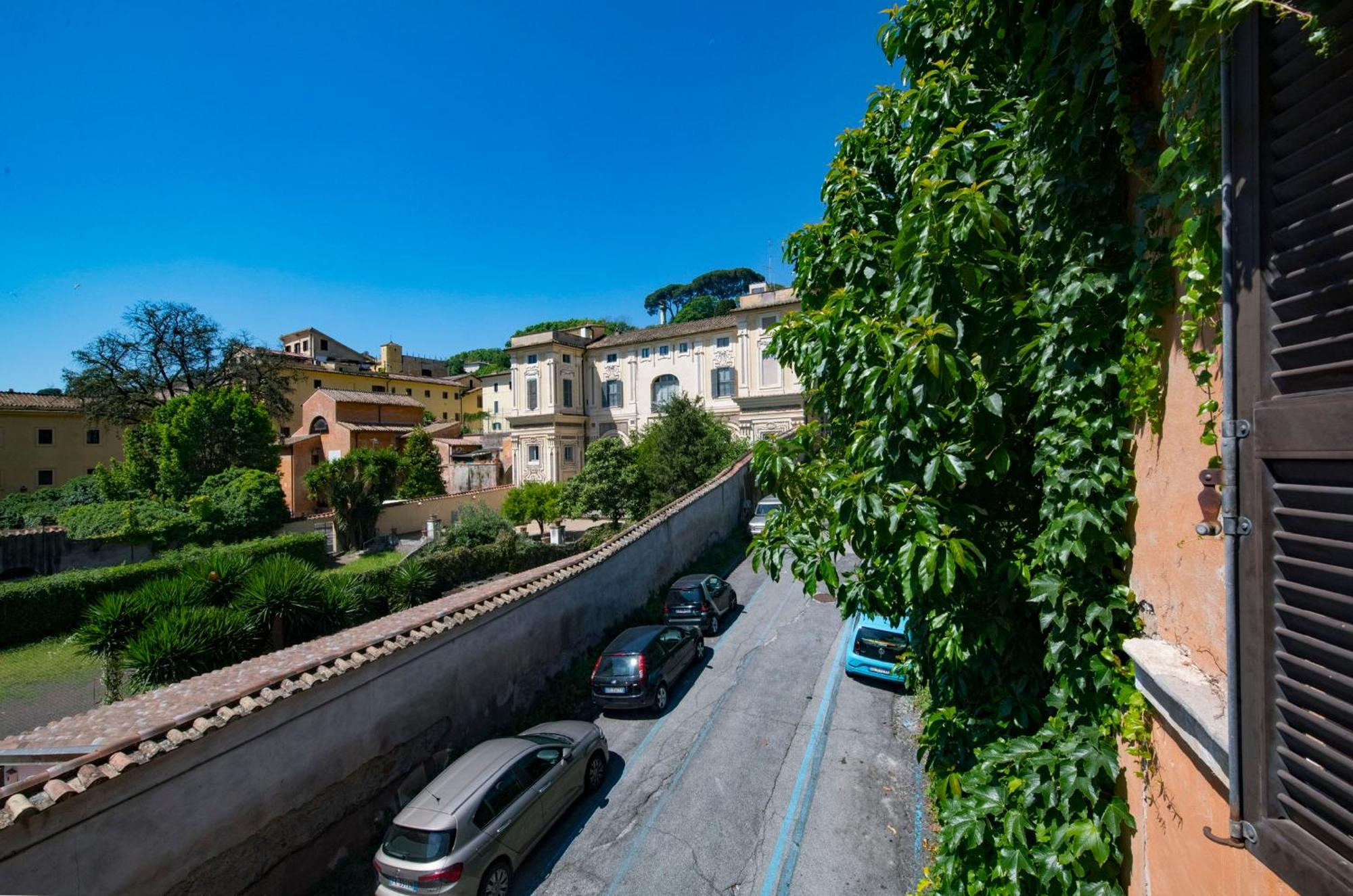 Fuori Dal Tempo Trastevere Apartamento *