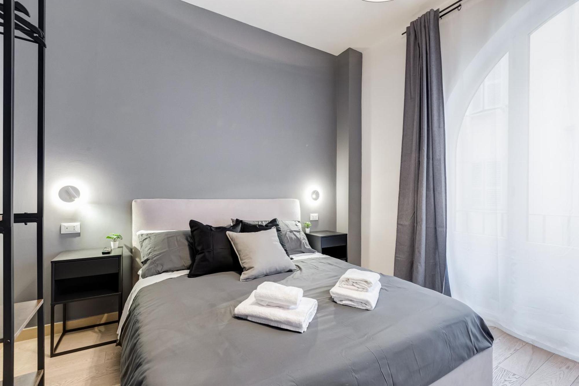 Classy 2-bdr In Termini District * Rome