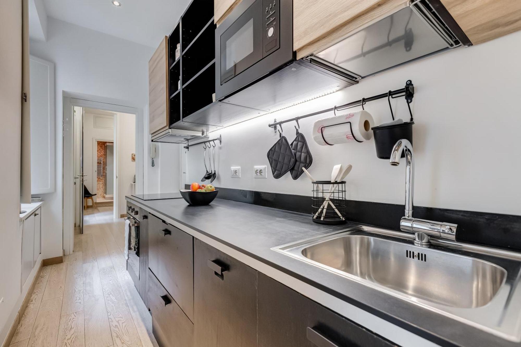Classy 2-bdr In Termini District Apartamento