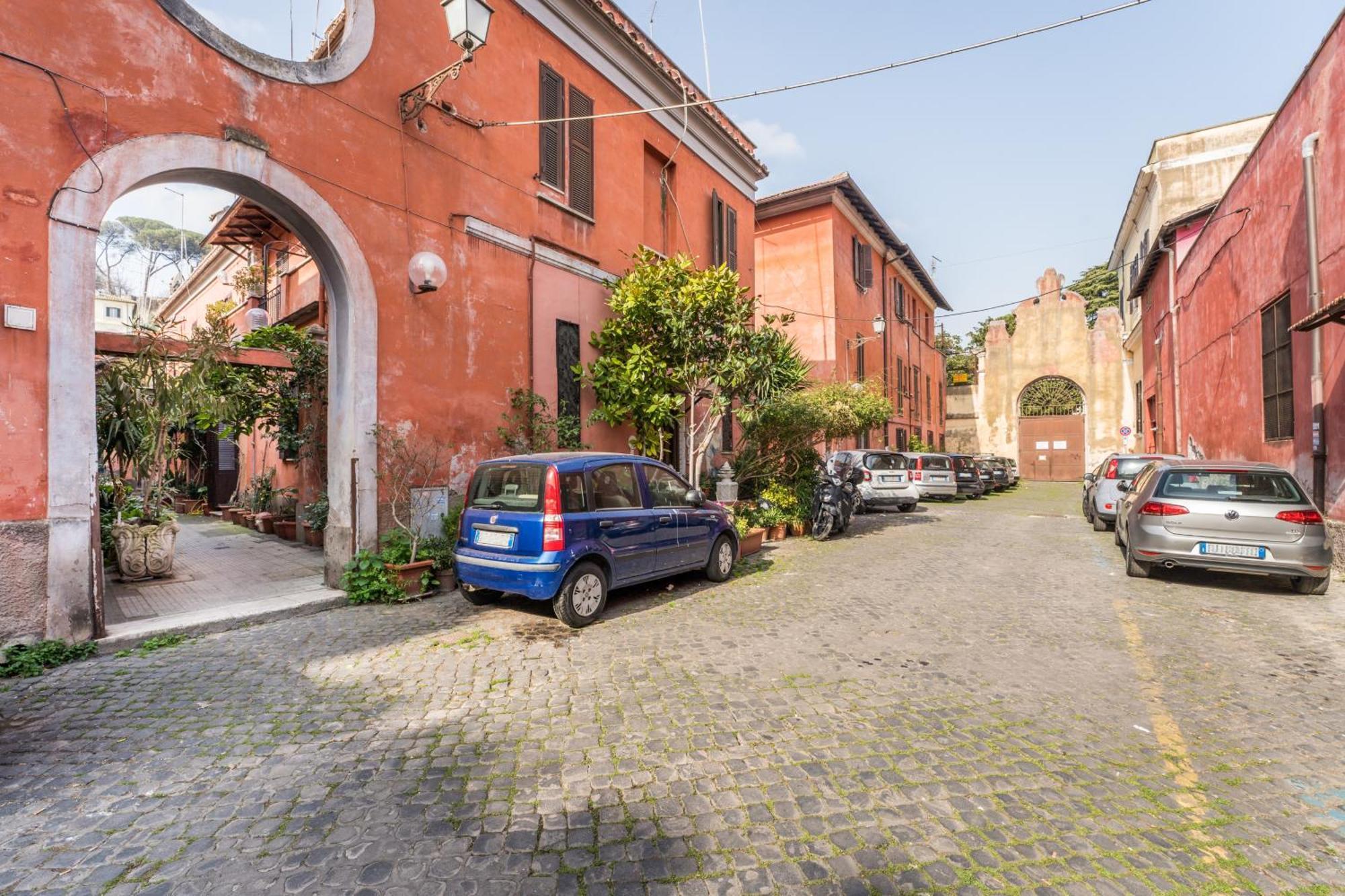 Famm - Charming Open Space In Trastevere *
