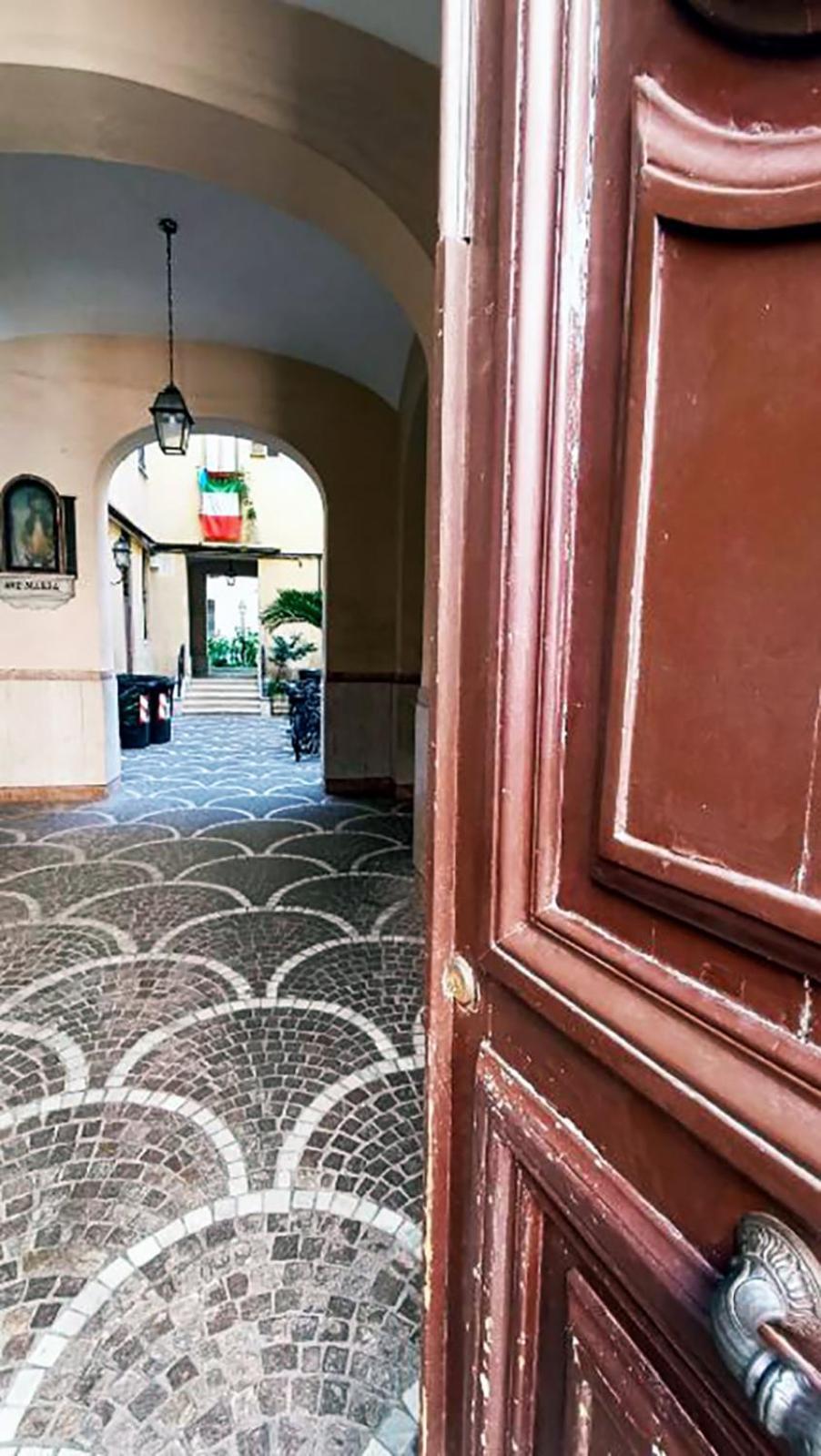 Mamomi House * Roma