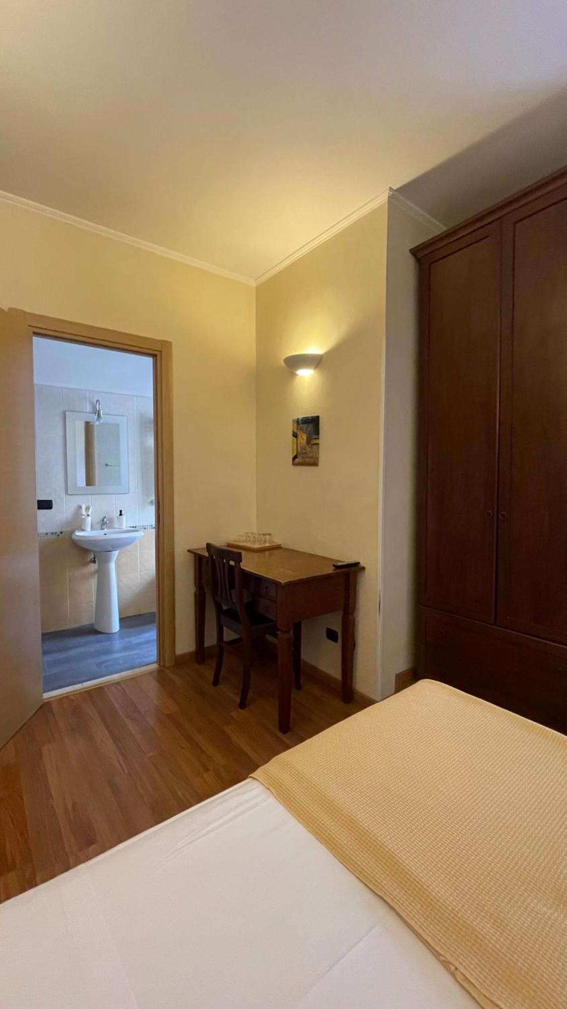 Holiday Suite Roma * Roma
