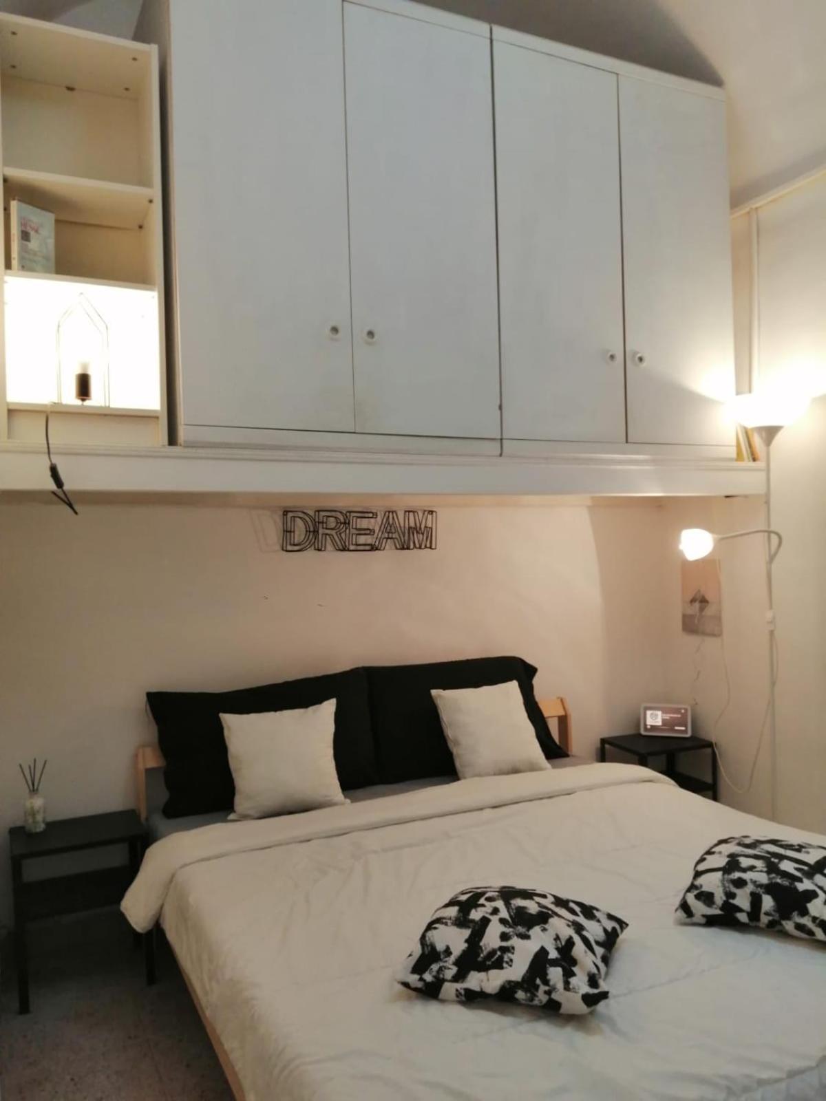 Via Varese Apartment *
