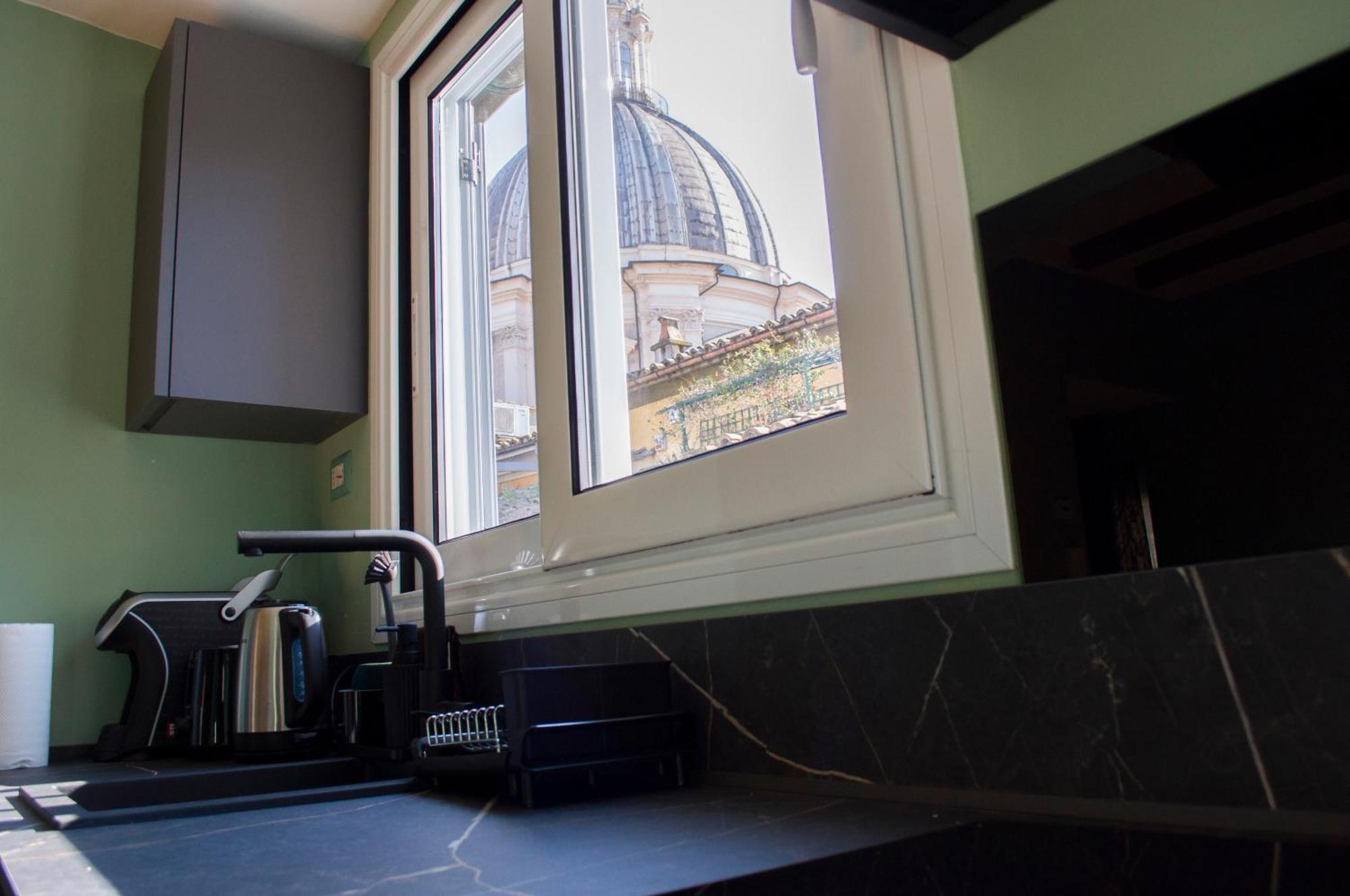 Apartment Navona Penthouse - Attico Vista Cupola 4 Posti
