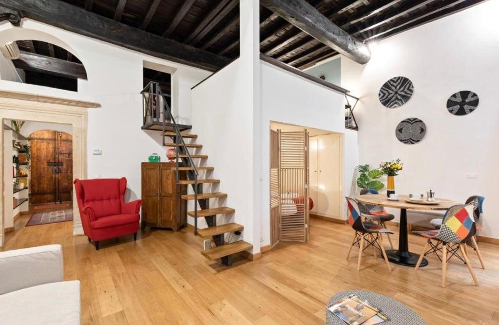 Appartamento Campo De' Fiori Loft The Angeli's *