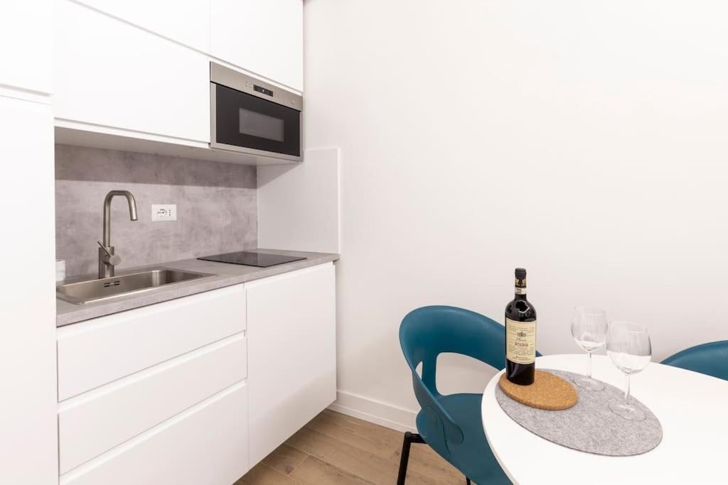 Homy Host - H&b Luxury City Centre Apartment Rome