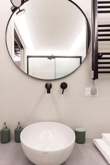 Homy Host - H&b Luxury City Centre Apartment Rome