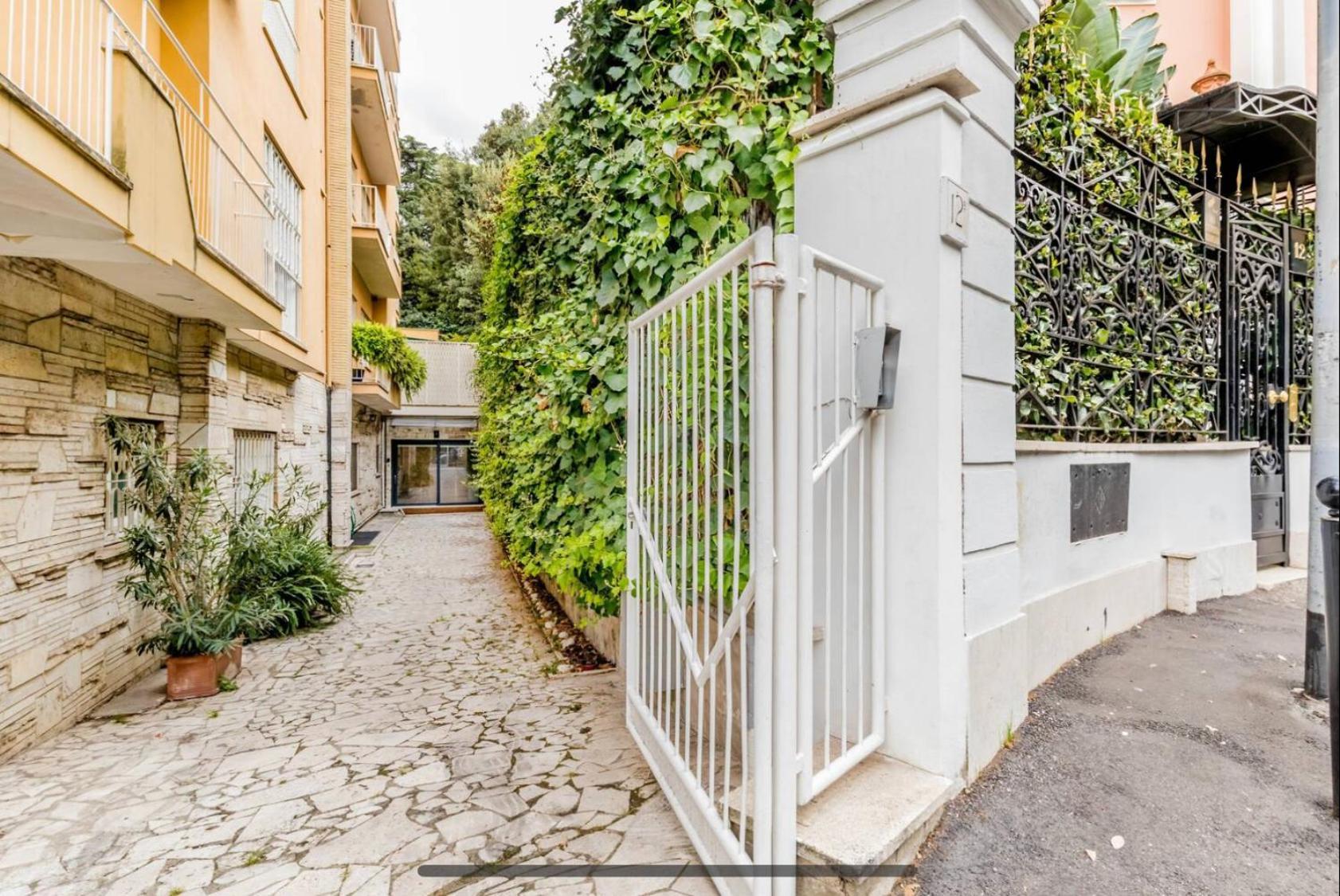 Loft Moderno Vicino Borghese