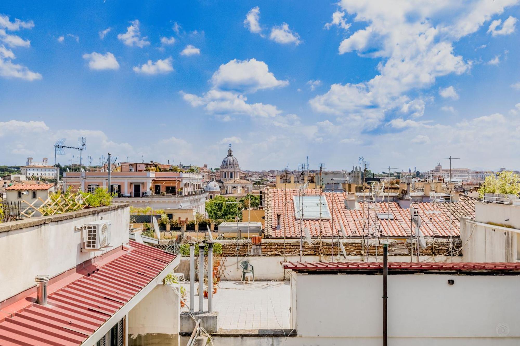 Attico Nel Cuore Di Con Box Privato Per Auto Apartment Rome