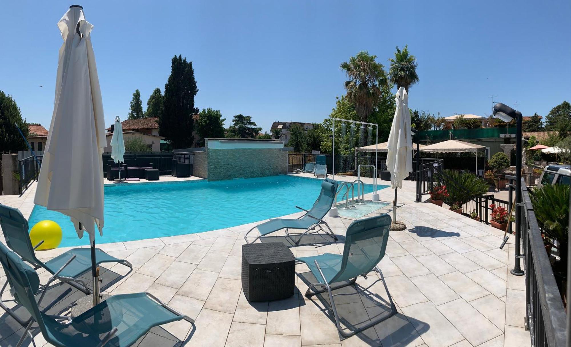 Patrizia Aparthotel 3*