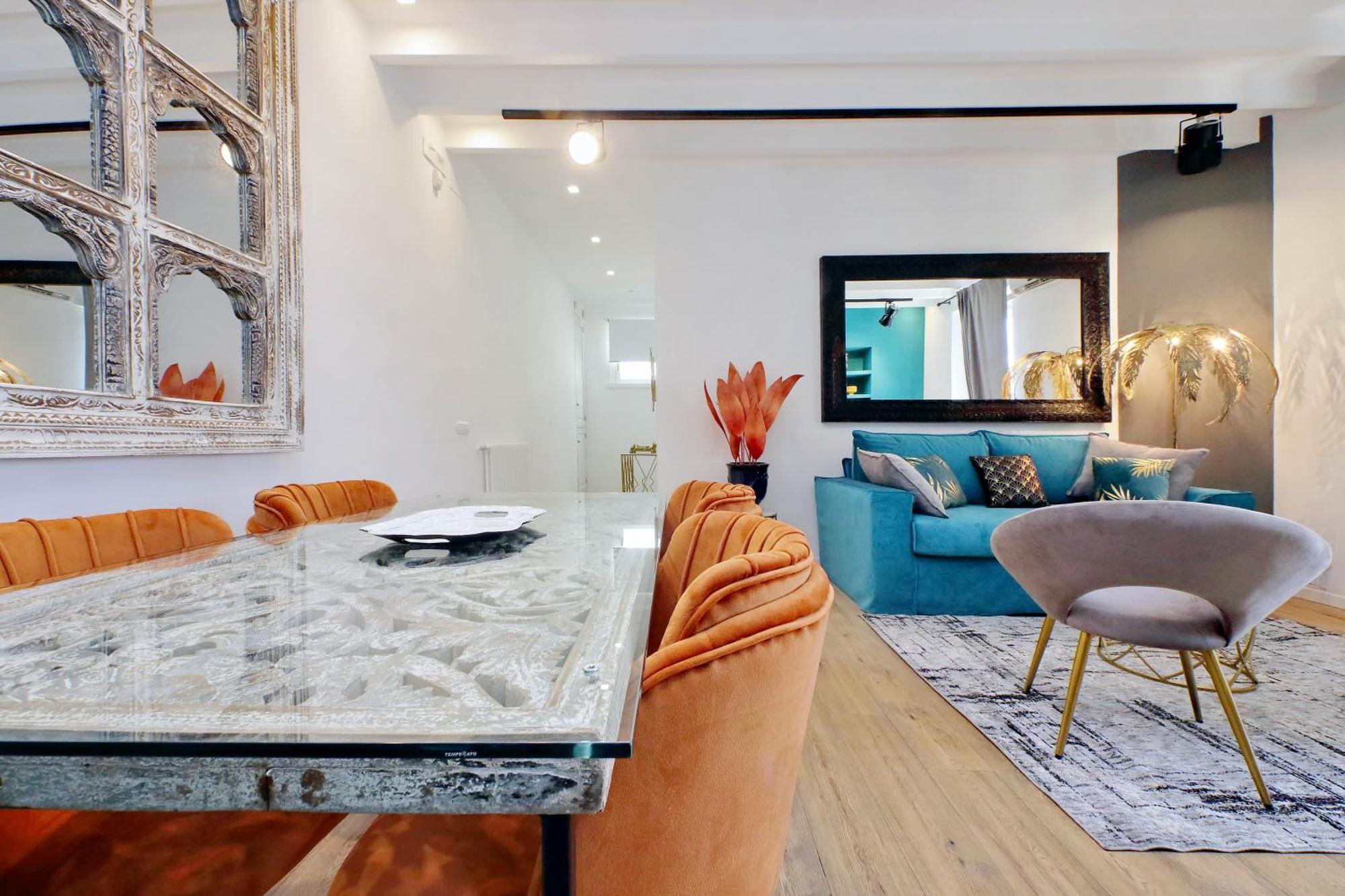 Amazing Penthouse In The Heart Of Apartment