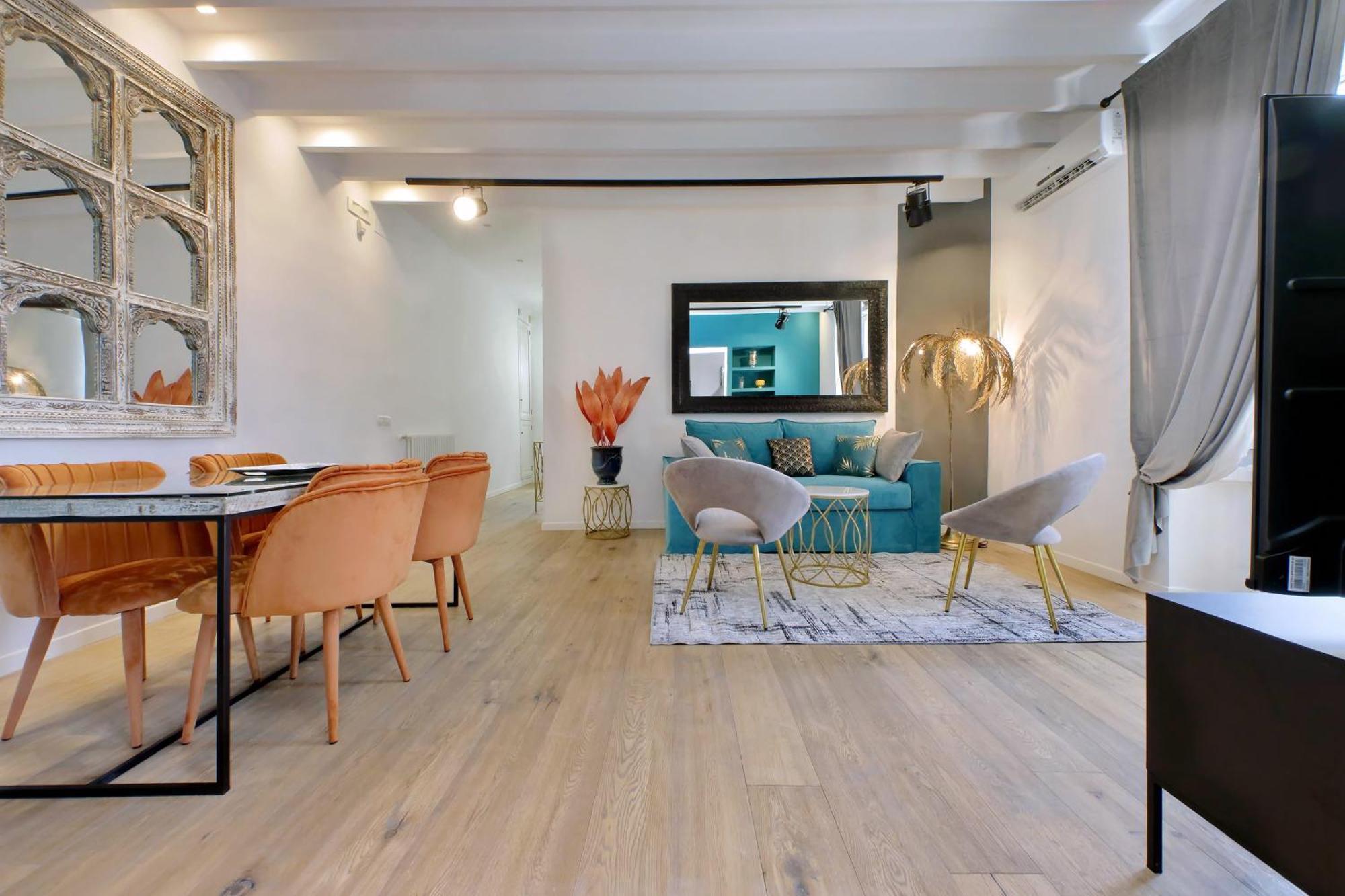 Amazing Penthouse In The Heart Of