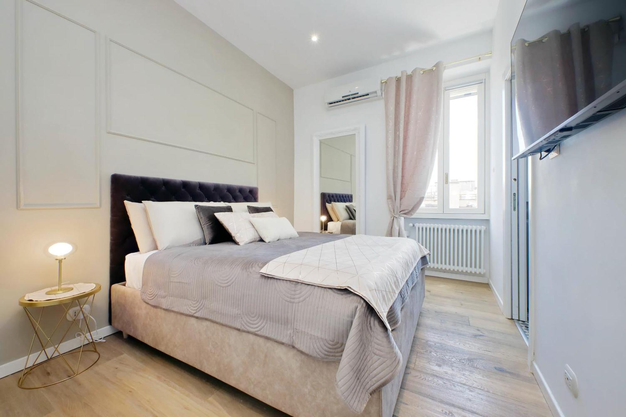 Amazing Penthouse In The Heart Of * Rome