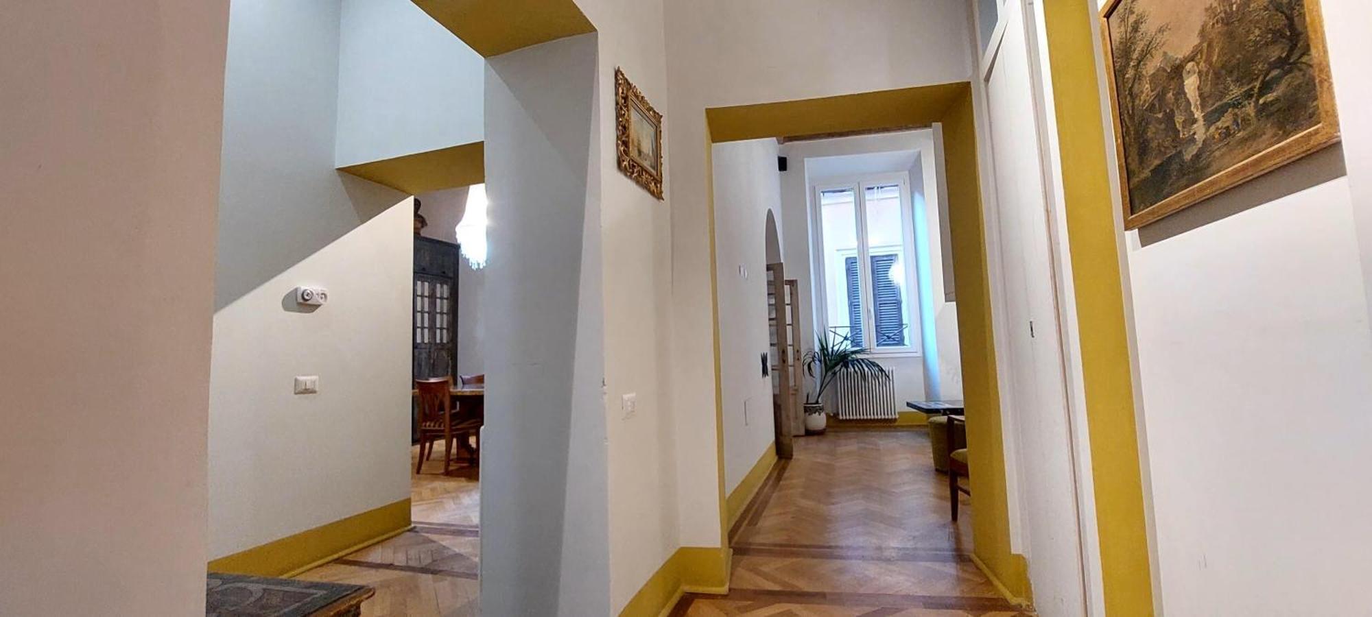 Apartment Centre Rome