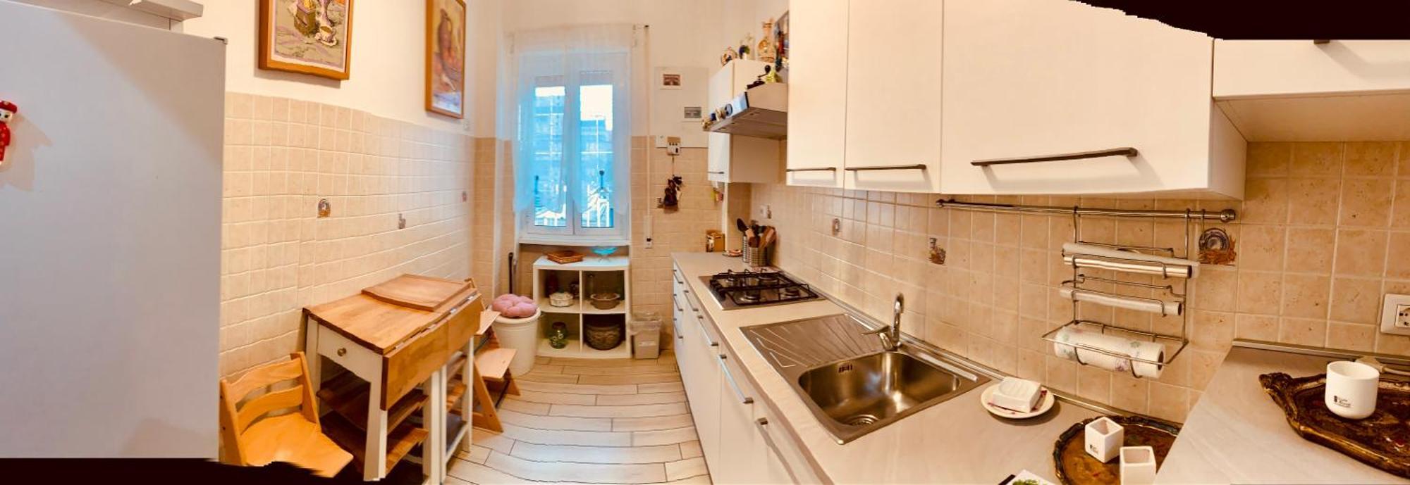 Family In Appartement *