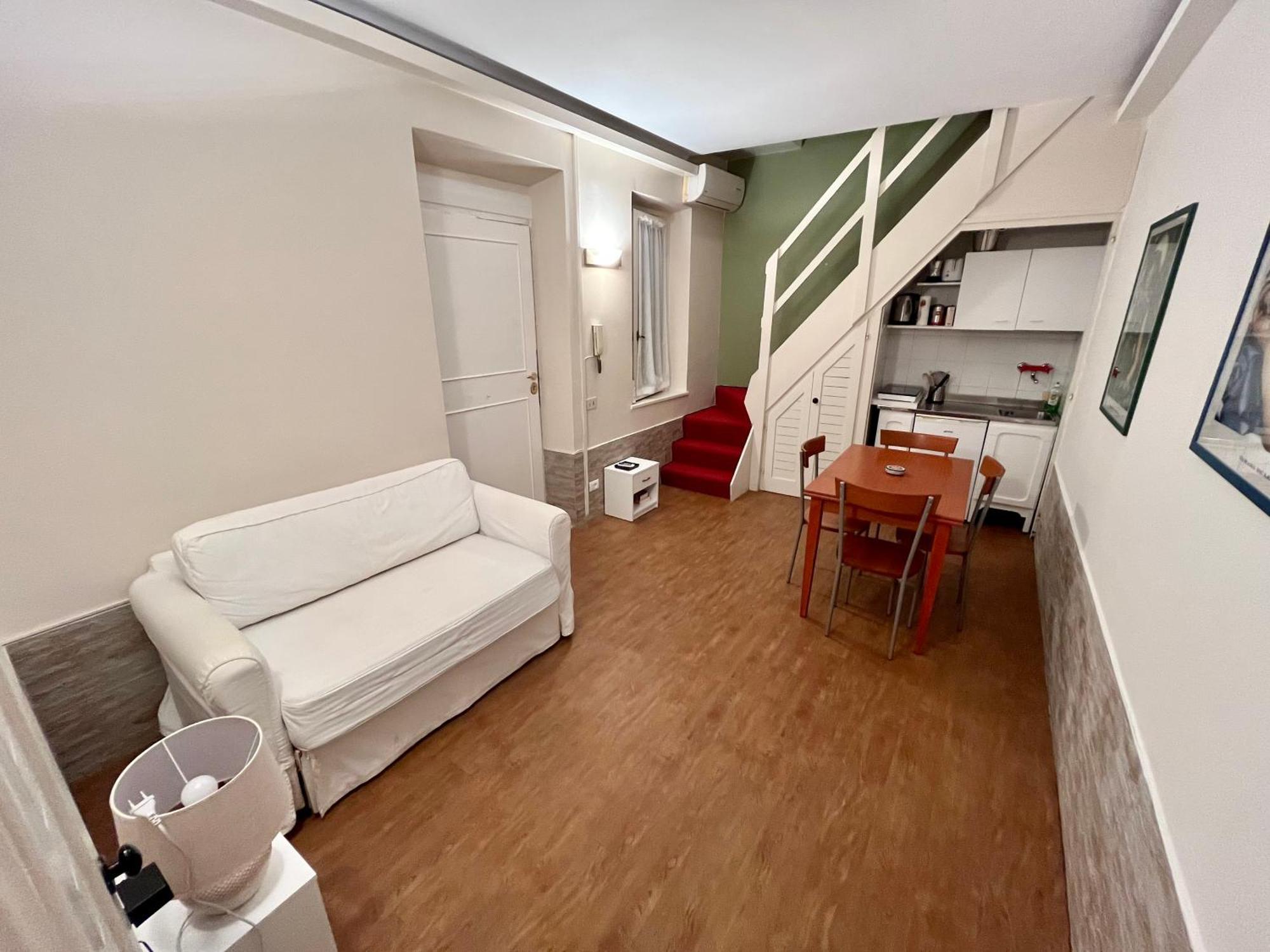 Lupa Urban Loft Apartment