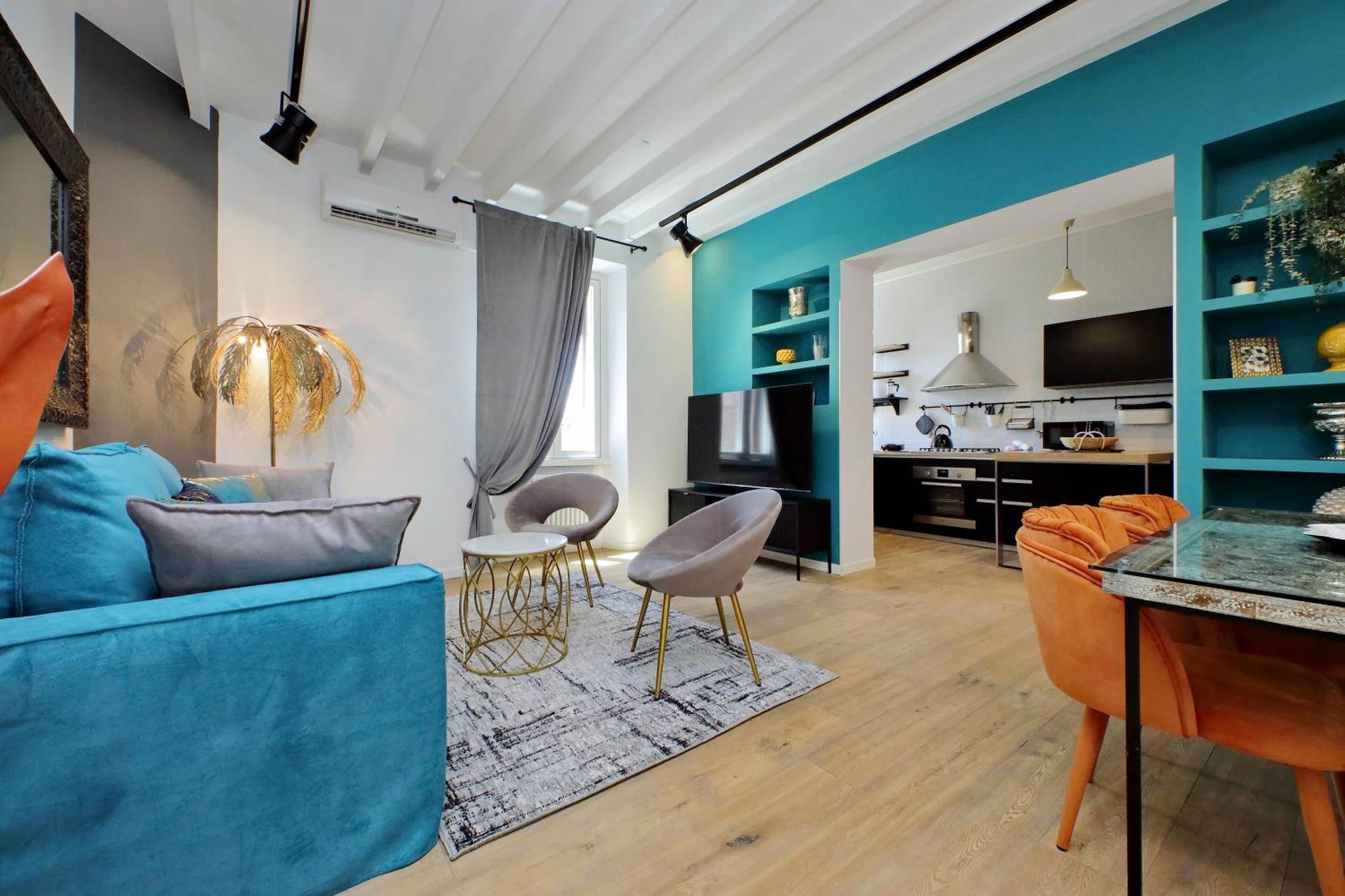 Amazing Penthouse In The Heart Of Apartment *