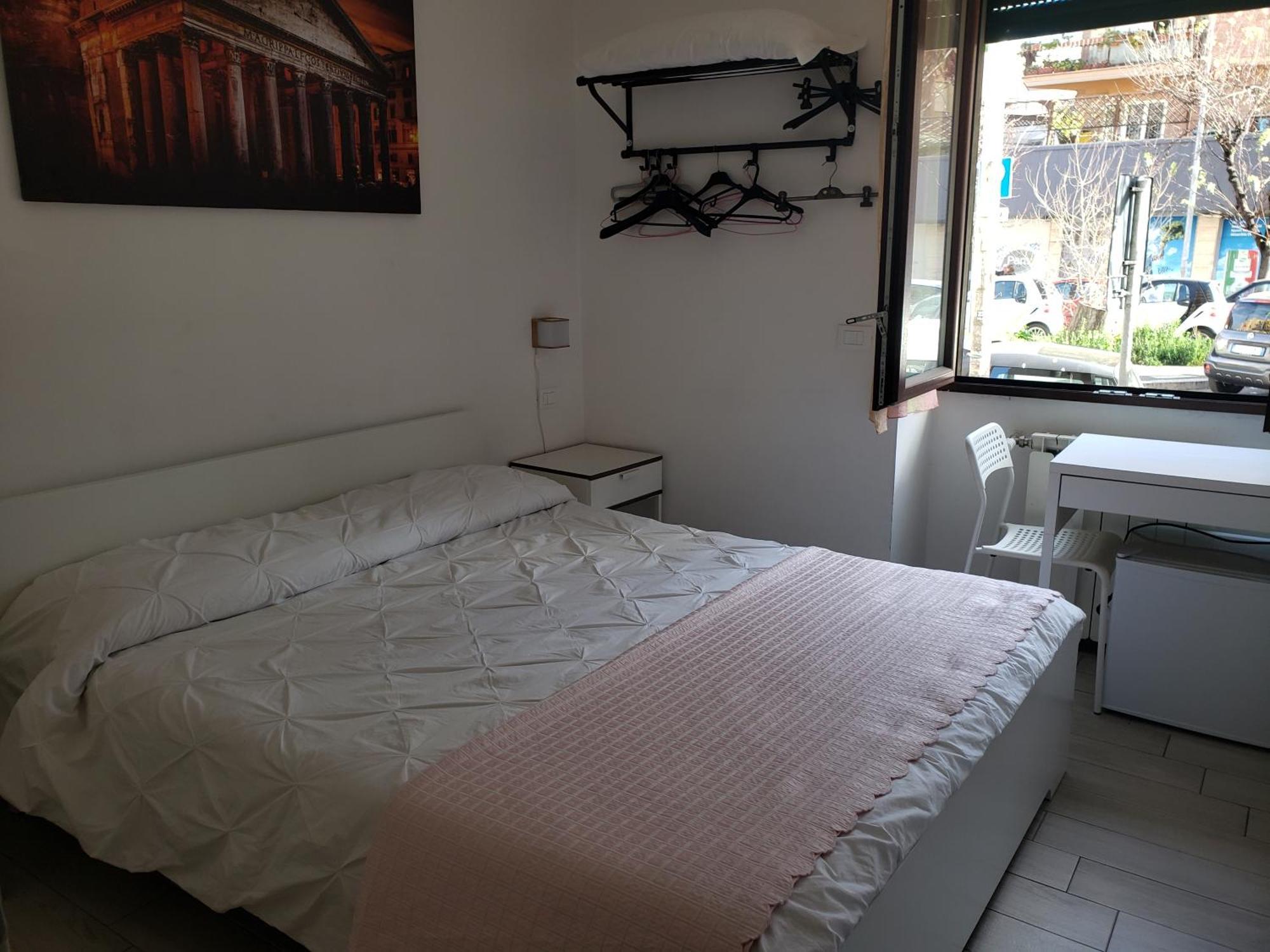 Metro B Fronte Metro Bed & Breakfast