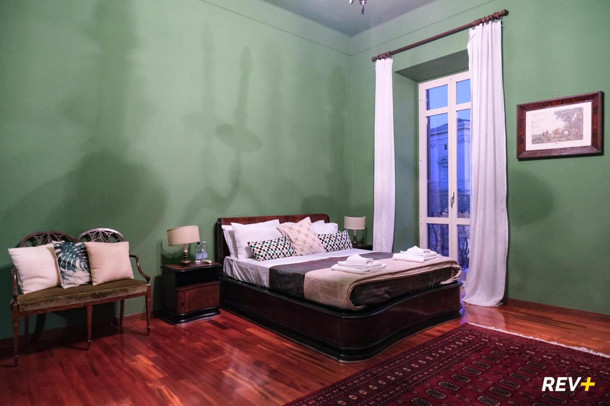 Pantera House * Rome