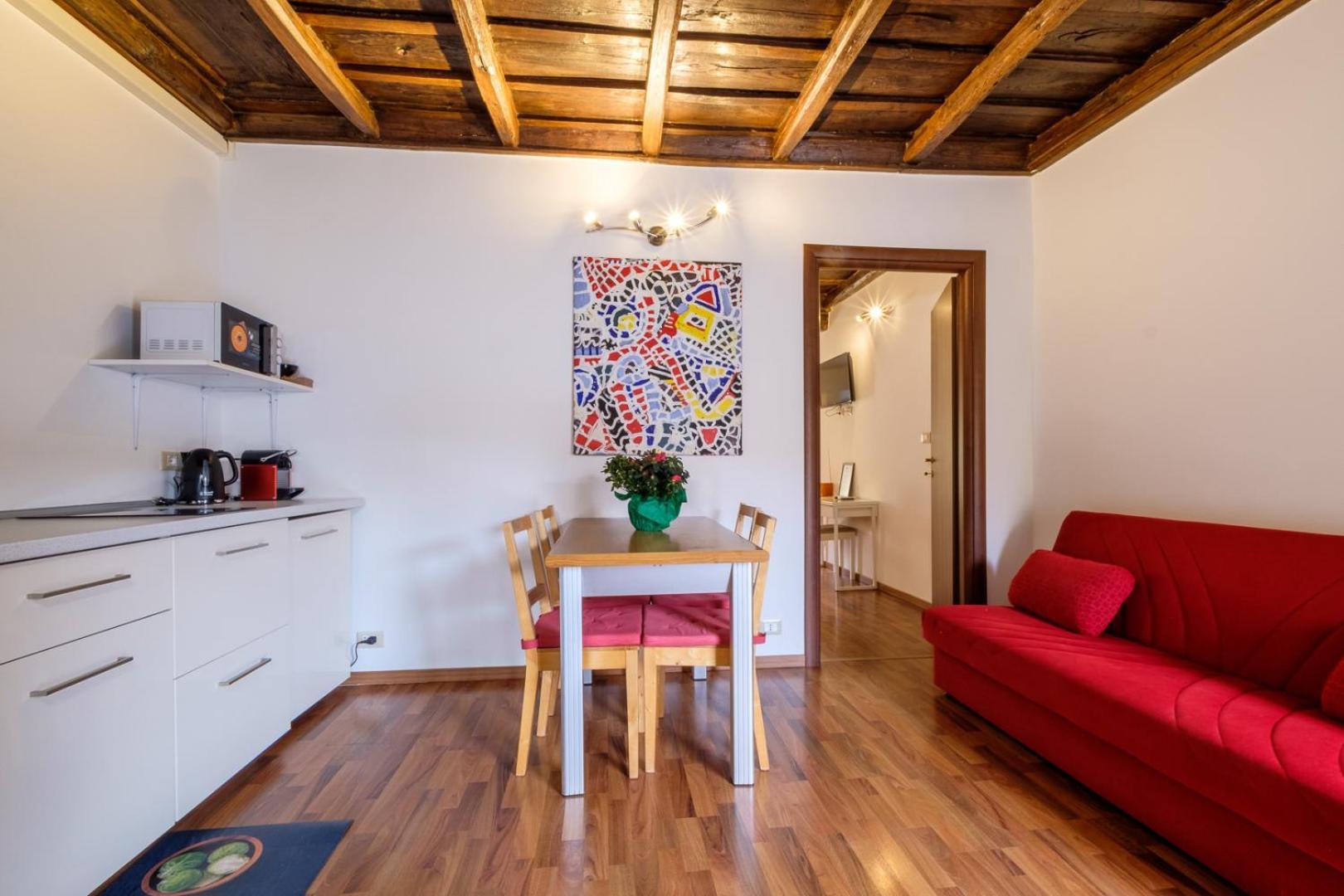 Ht Bilo Colosseo Apartment *