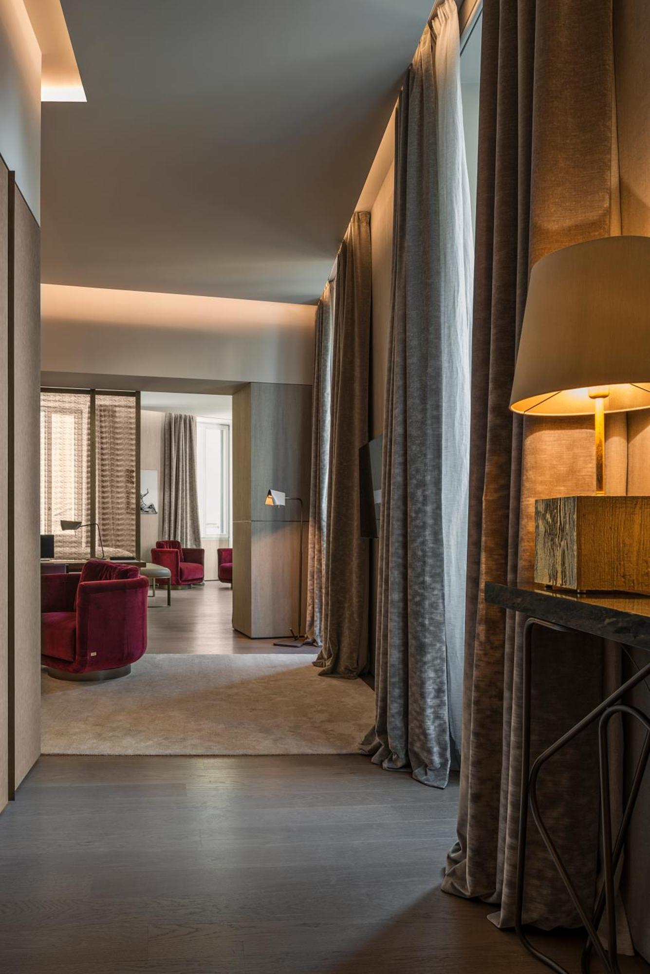 Fendi Private - Small Luxury Of The World 5*